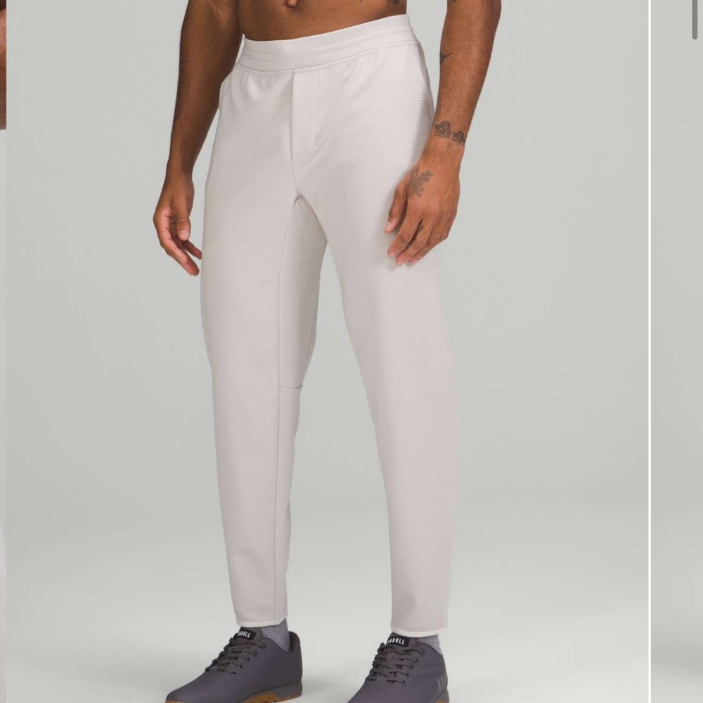 Lululemon GridLiner Fleece Jogger.